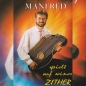 Preview: Manfred spielt auf seiner Zither